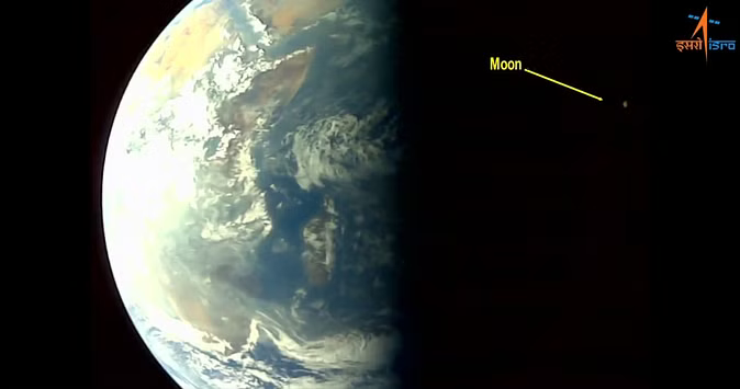 आदित्य एल-1 ने अंतरिक्ष से लीं चांद और पृथ्वी की शानदार तस्वीरें