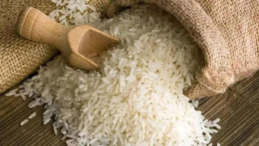 सरकार का अहम फैसला : पक्के चावल पर 20 प्रतिशत निर्यात शुल्क प्रभावी रहेगा