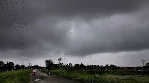 बिलासपुर, दुर्ग, बस्तर संभाग में आज बारिश-अंधड़ का अलर्ट:रायपुर समेत कई जिलों में सुबह से बादल; अगले 48 घंटे मौसम में बदलाव के आसार नहीं