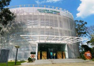 1b903069-7496-44ef-815d-3c6131de6aed