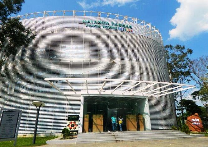 1b903069-7496-44ef-815d-3c6131de6aed