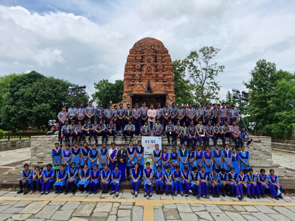 6e3d1878-a352-456e-ae19-629ac31d63c6