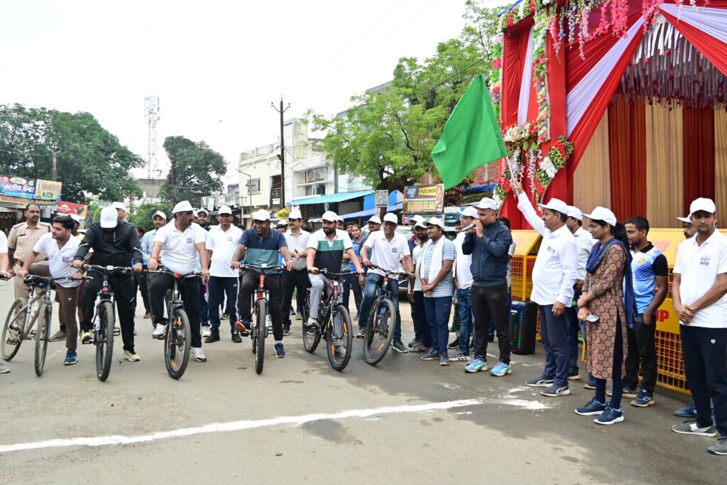 eb4825e9-c927-43b2-8052-17135a249295