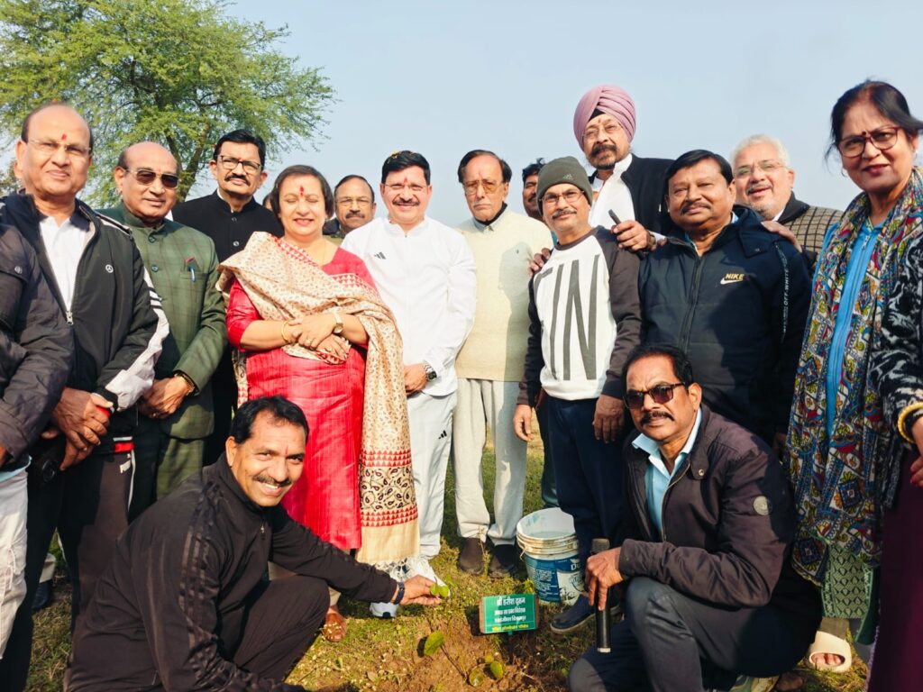 38a0dfb0-7590-433d-98df-ab236ec43a79