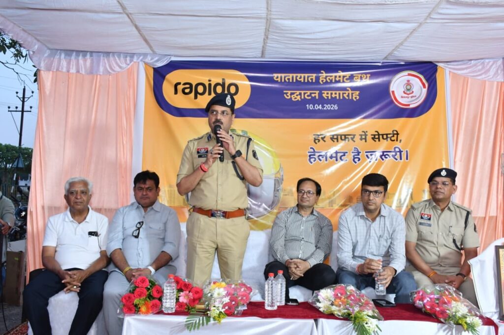 d9da26b2-8305-407a-9065-44f83ddeaffd