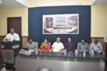 विकसीत भारत के निर्माण में प्रशिक्षक की भूमिका महत्वपूर्ण – पूर्व राज्यपाल बैस: अनुराग श्रीवास्तव द्वारा लिखित पुस्तक “ट्रेनिंग ट्रेनर्स टू ट्रांसफॉर्म” का विमोचन